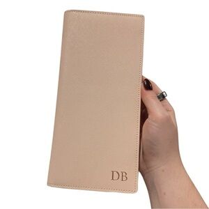 The Daily Edited tde. Long Personalized Travel Wallet